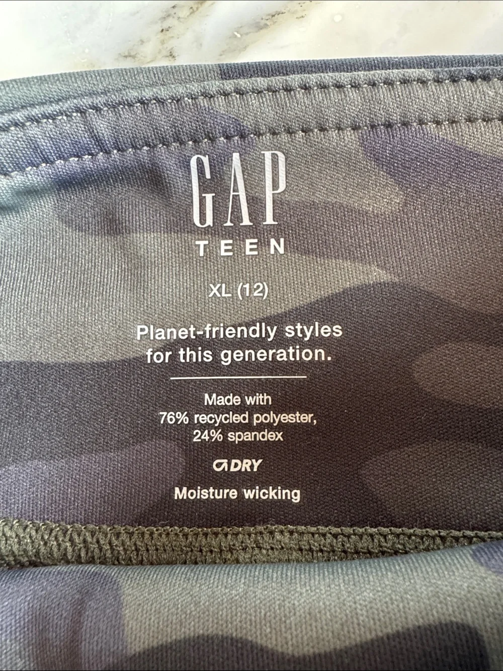 GAP Teen High Rise Green & Black Camo Bike Shorts Teen size 12